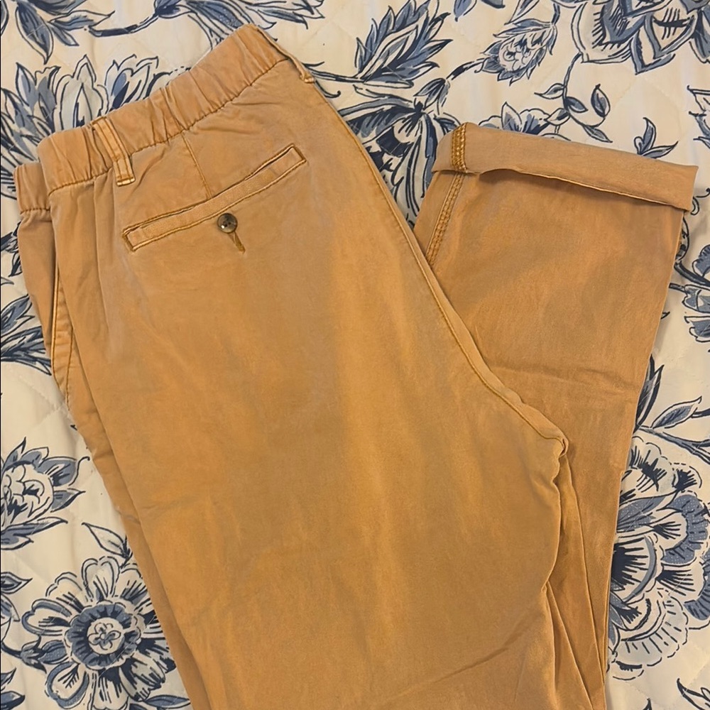 Old Navy Women’s Khaki Chinos